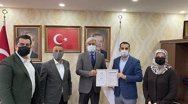 Siyaset Akademisi sertifikaları dağıtılmaya başlandı