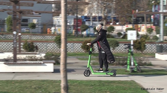 Sokağa çıkma kısıtlamasında güneşi gören İstanbullular Caddebostan Sahili'ne akın etti
