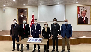Vakıf'tan tablet dağıtımı