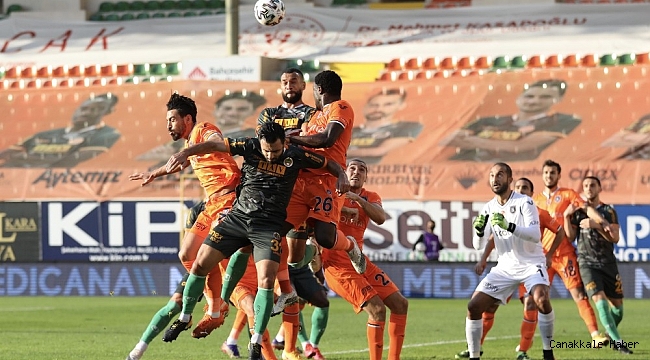 Süper Lig: Aytemiz Alanyaspor: 2 - Medipol Başakşehir: 0