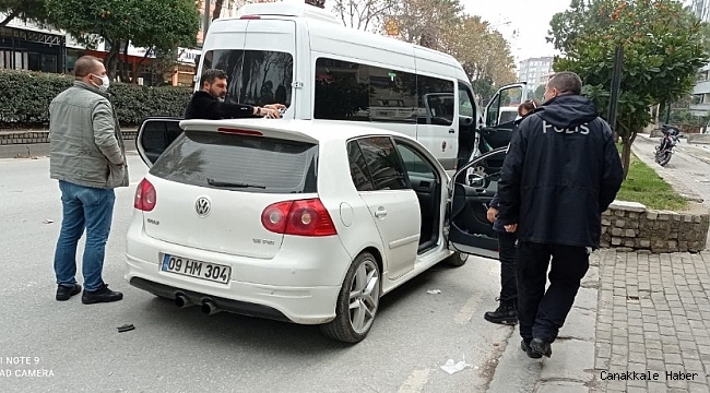 Takip ettikleri otomobile kurşun yağdırdılar