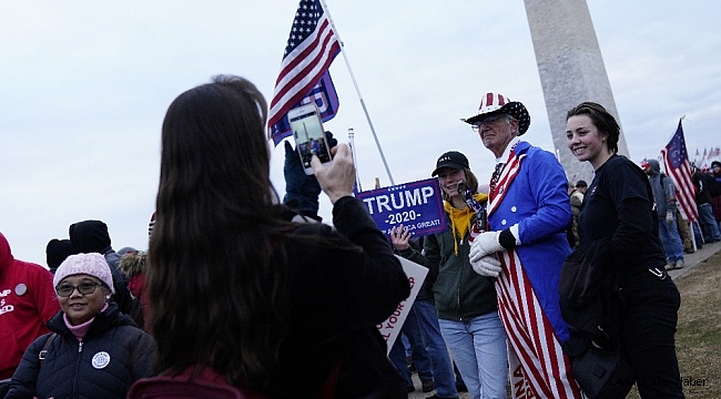 Trump destekçilerinden &quot;Çalmayı Durdur&quot; mitingi