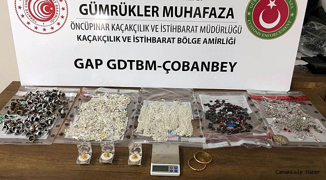 Türkiye&#039;ye kaçak yoldan sokulmaya çalışan altın ve gümüş ele geçirildi