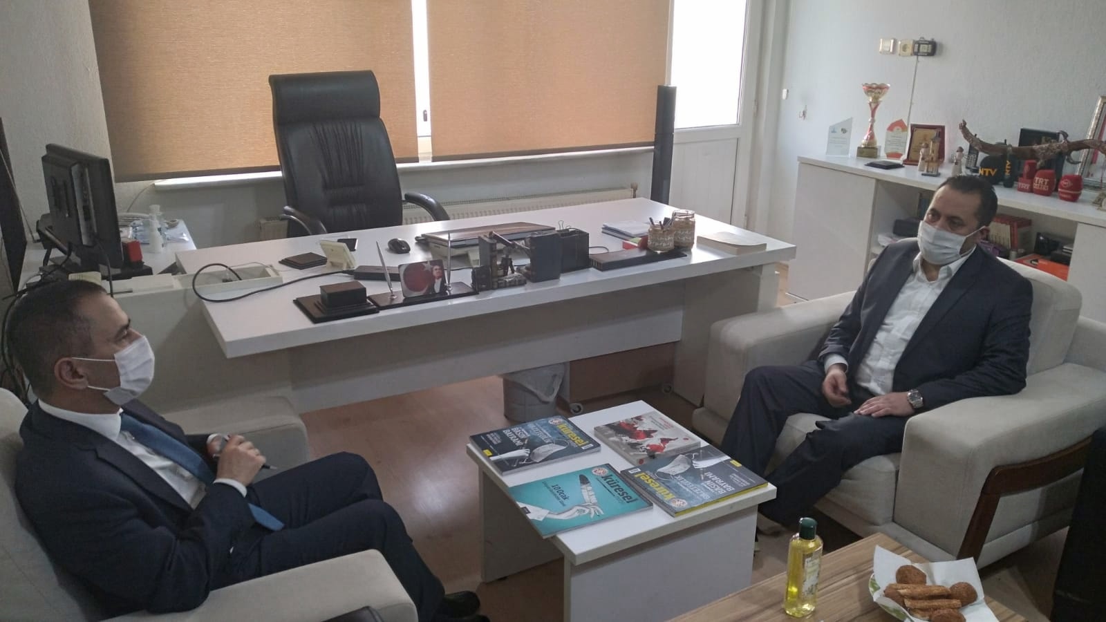 Vali Ataş Hedef Medya&#039;yı ziyaret etti