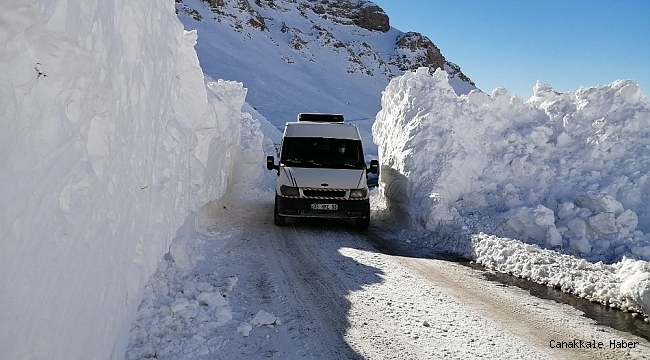 Van-Bahçesaray yolu kontrollü ulaşıma açıldı