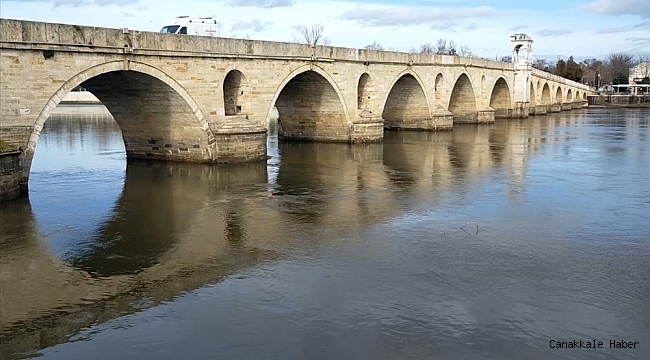 Yağışlar Meriç Nehri&#039;nin debisini artırdı