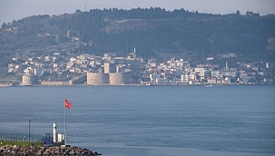 Boğaz 13,5 saat sonra transit gemi geçişine açıldı