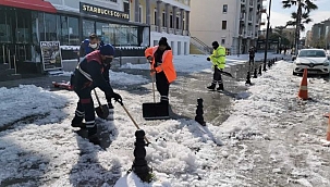 Kar mesaisi aralıksız sürüyor