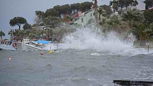 Kuzey Ege’de fırtına
