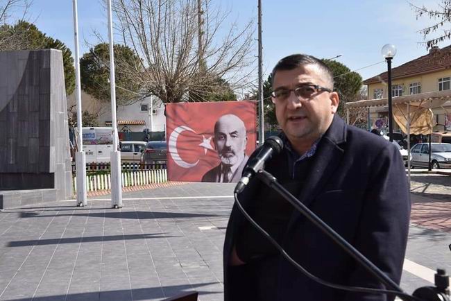 Bir şehir, İstiklal Marşı okuyor