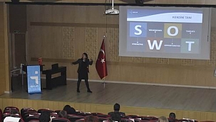 İSTEK’li gençler geleceğe İŞKUR’la yön veriyor!