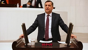 Özgür Ceylan: “18 Mart Türkiye Cumhuriyeti’nin önsözünün yazıldığı tarihtir”