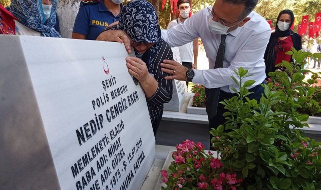 15 Temmuz Şehidi Eker'in annesinin ağıtları yürekleri dağladı