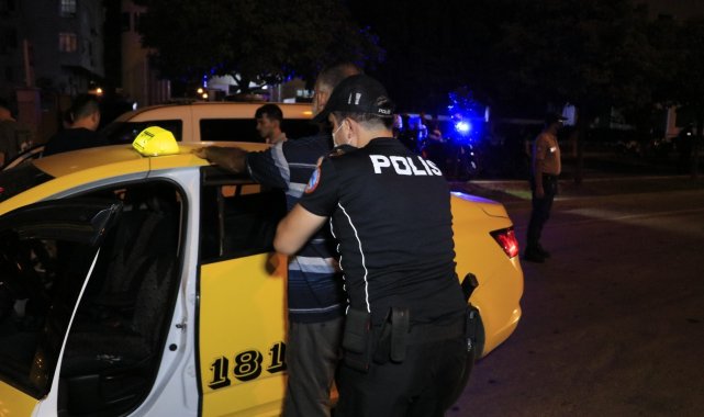 Adana&#039;da bin 300 polisle &quot;Huzurlu Sokaklar&quot; uygulaması