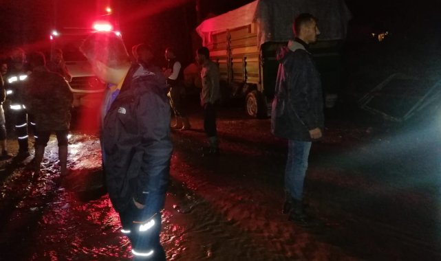 Ağrı'da sağanak yağış sele neden oldu