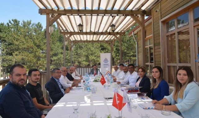 Akdeniz Belediyeler Birliği encümen toplantısı Sandıklı'da yapıldı