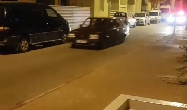 Antalya sokaklarında ehliyetsiz sürücü ile polisin nefes kesen kovalamacası