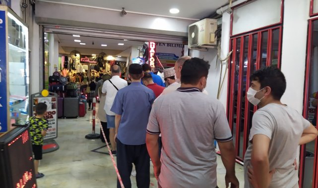 Avcılar'da unutulan eşyalar kuyruğu