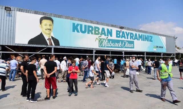 Bahçelievler'de hijyenik kurban kesimi