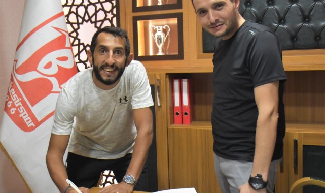 Balıkesirspor'da Sedat Dursun ve Cumali Bişi'den imza