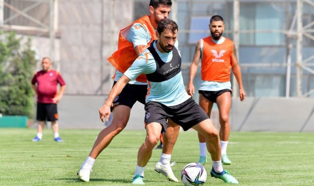 Başakşehir&#039;de Crivelli kondisyoner eşliğinde çalıştı