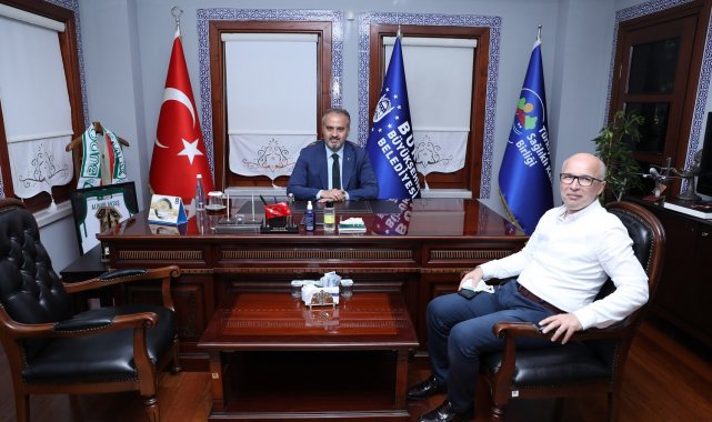 Başkan Aktaş&#039;ın kurban bağışı Kızılay&#039;a