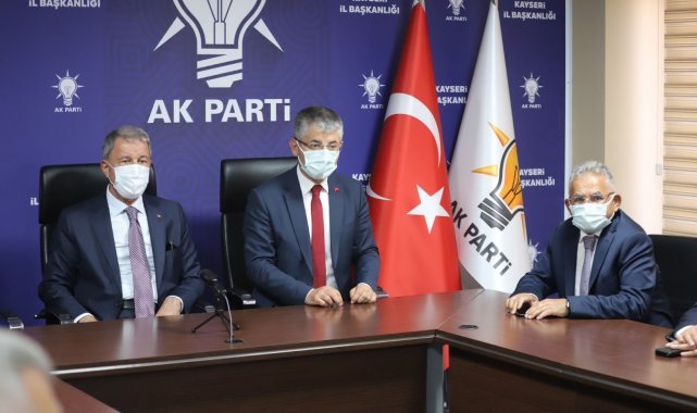 Başkan Büyükkılıç, Bakan Akar ile birlikte Cumhurbaşkanı Erdoğan'ın bayramlaşma programına katıldı