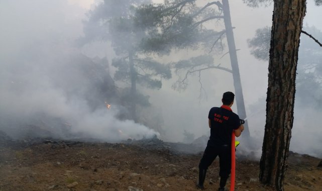 Başkan Büyükkılıç: &quot;Yangın, sarp bölgeler olduğu için erişmekte zorlanılıyor, temennimiz daha fazla ilerlemeden sönmesidir&quot;