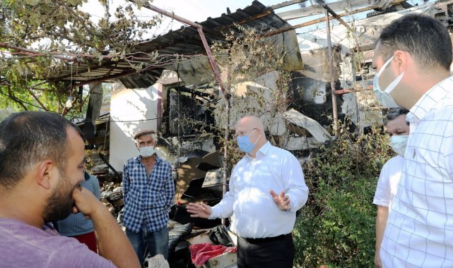 Başkan Gümüş&#039;ten evi yanan aileye yardım sözü