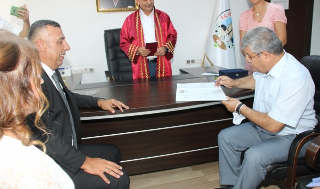 Başkan nikah kıydı, Milletvekili şahitlik yaptı
