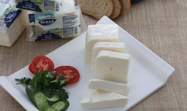 BESAŞ'ın klasik beyaz peynirine tam not