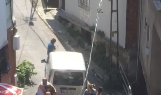 Beyoğlu&#039;nda 4 kişinin öldürüldüğü dehşet anları kamerada
