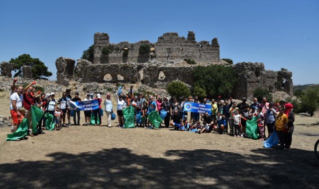 Bisiklet tutkunları Yoğurtçu Kalesi'ne pedal çevirdi