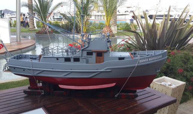 Bodrum &quot;Deniz Büyücüsü&quot; ile buluştu