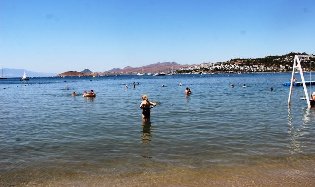 Bodrum&#039;da 1,5 milyonluk nüfus 900 bine düştü