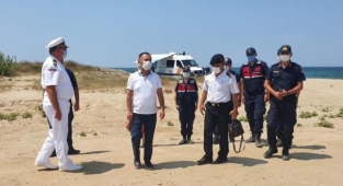 Bozcaada’da denizde kaybolan kişi 2 gündür bulunamadı