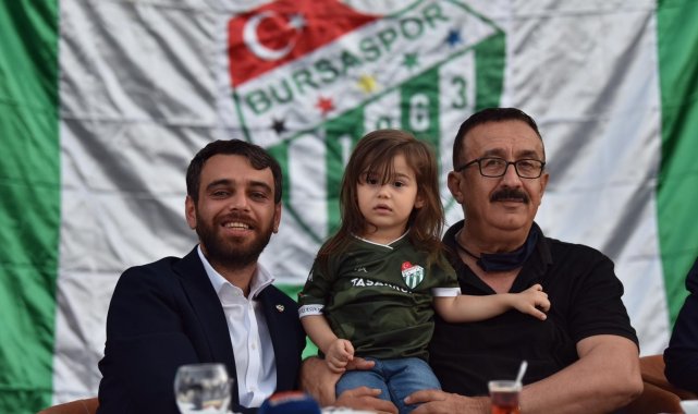 Bursaspor camiası Emin Adanur'dan sürpriz bekliyor