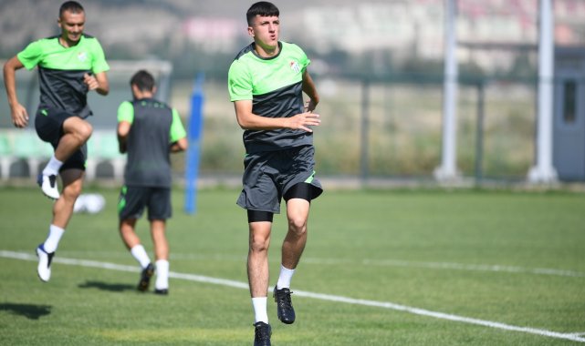Bursaspor, yeni sezon hazırlıklarını sürdürdü