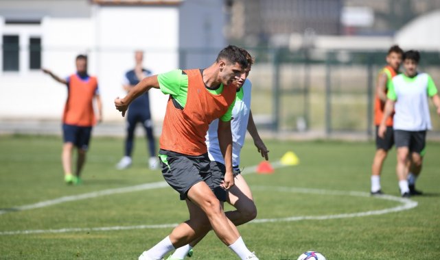 Bursaspor'da Batuhan Kör antrenmana katılmadı