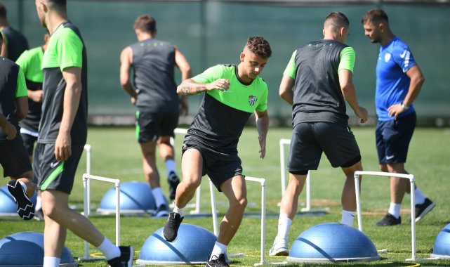 Bursaspor&#039;da yeni sezon hazırlıkları moralli devam ediyor