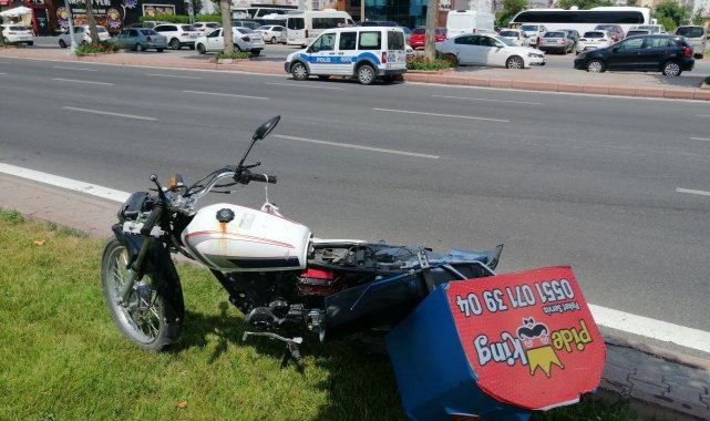 Çaldığı motosikletle kaza yapınca bırakıp kaçtı