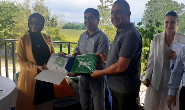 Çevreci okula &#039;Yeşil Bayrak&#039; ödülü