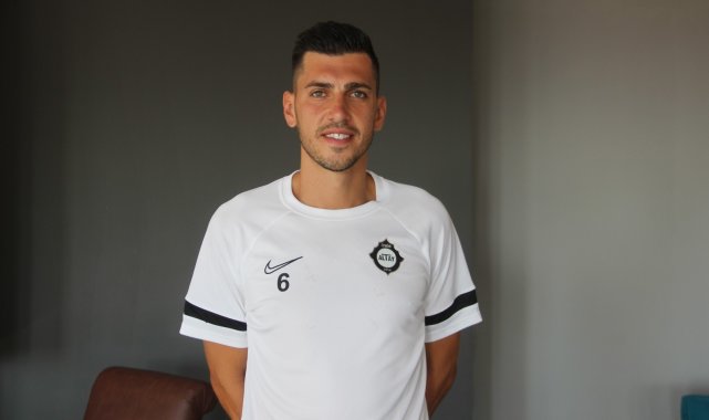 Ceyhun Gülselam: "Süper Lig'den birçok teklif aldım ama Altay'ı seçerek doğru bir karar verdim"