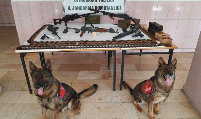 Diyarbakır&#039;da cami bahçesinde bulunan eski tabuttan cephanelik çıktı