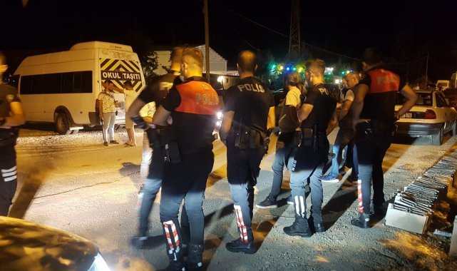 Düğün töreninde park kavgası