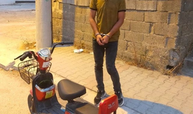 Elektrikli bisiklet hırsızı suçüstü yakalandı