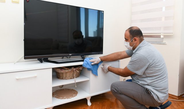 Engelli ile 65 yaş ve üzeri vatandaşlara bayram temizliği