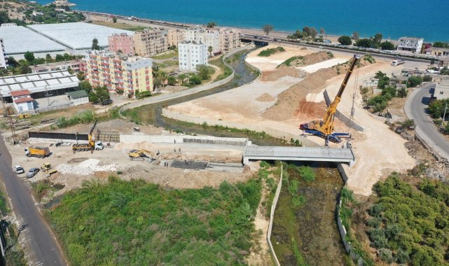 Erdemli&#039;deki Lamos Köprüsünde sona gelindi