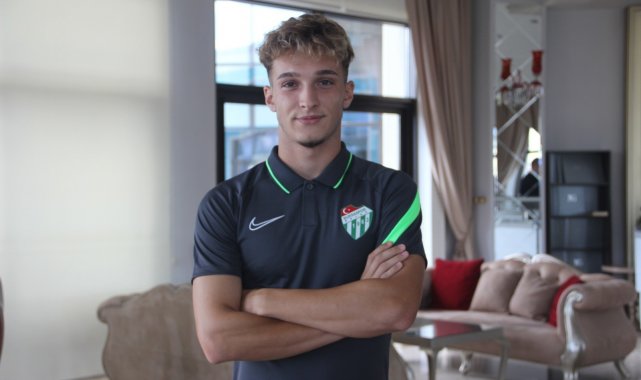 Eren Güler: "Bursaspor armasına yakışır mücadelemizi vereceğiz"