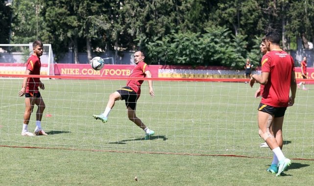 Galatasaray yenilenme çalışması yaptı